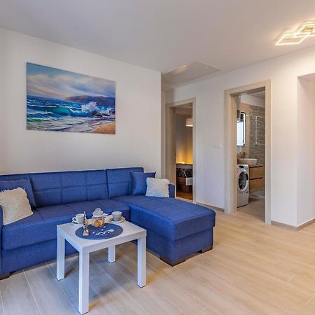 Apartment Blue Pula, New, Family Friendly, Comfortable, Free Parking And Wifi Exterior foto
