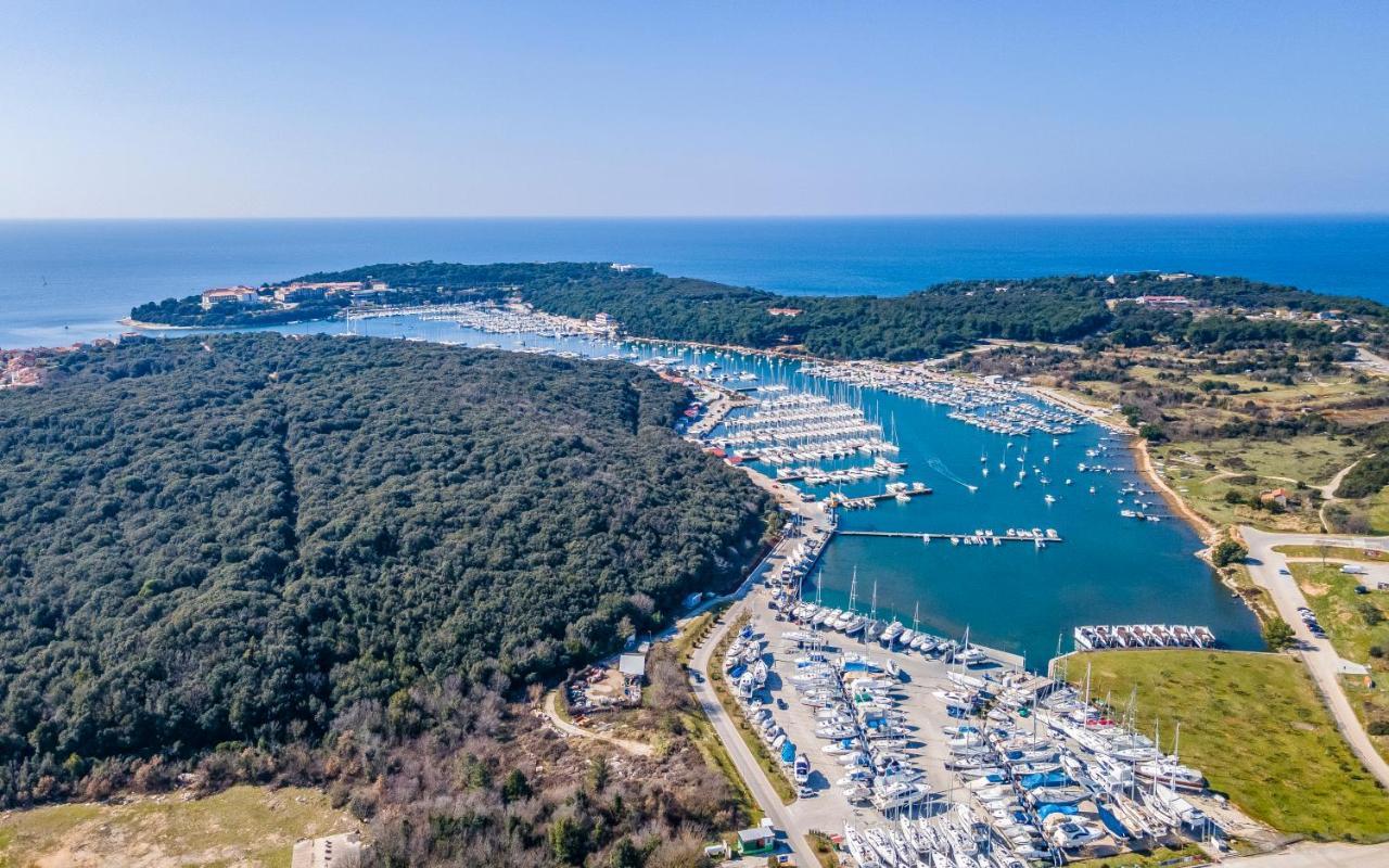 Apartment Blue Pula, New, Family Friendly, Comfortable, Free Parking And Wifi Exterior foto