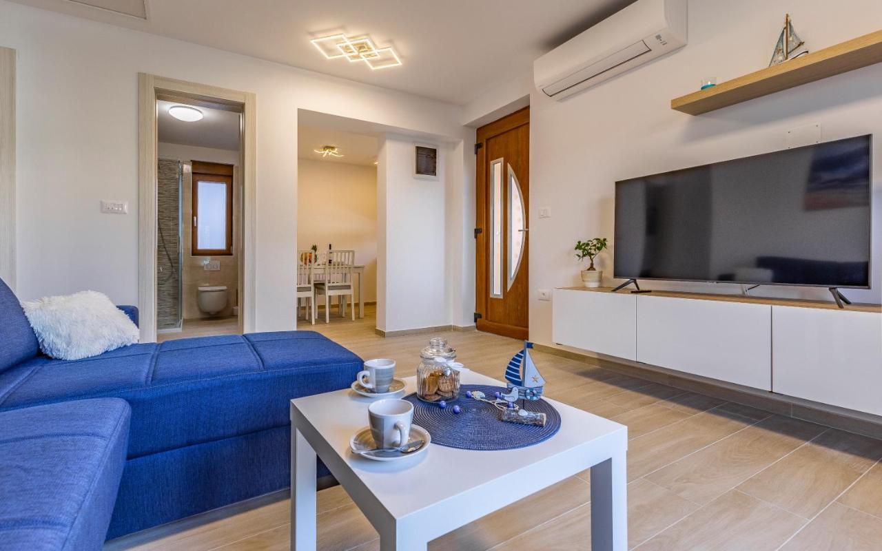 Apartment Blue Pula, New, Family Friendly, Comfortable, Free Parking And Wifi Exterior foto